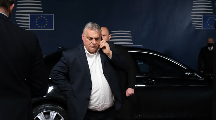 A jelentés szerint Orbán Viktor központosította és saját belső köre számára újraosztotta a vagyont / Fotó: MTI/Európai Tanács