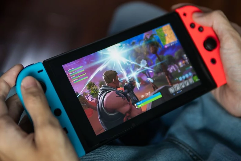 Po sukcesie Nintendo Switch firma być może chce nadal rozwijać rynek przenośnego grania.