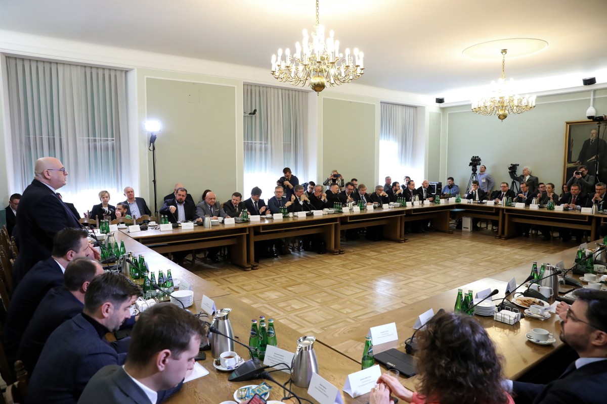 Okrągły stół ws. reformy wymiaru sprawiedliwości