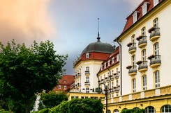 'Polskie Monte Carlo'. Ten kurort jak magnes przyciąga zagranicznych turystów