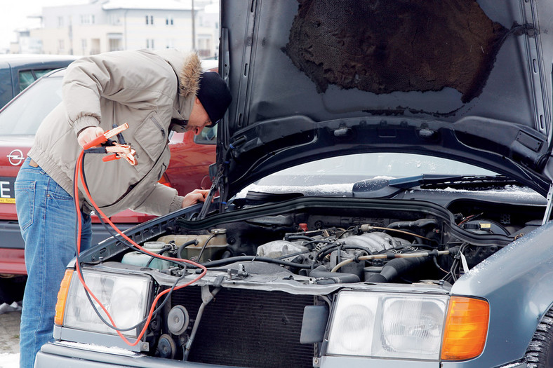 Auto na zimę: Nie daj się zaskoczyć zimie