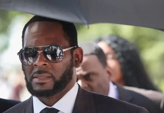 R. Kelly winny wszystkich zarzutów. Po tym, co zrobił, może już nigdy nie wyjść na wolność