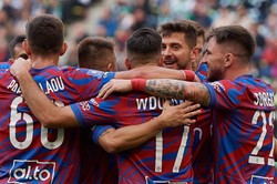 Dominacja Rakowa nad Lechią. Trzy gole na wyjeździe dla Częstochowian [WIDEO]