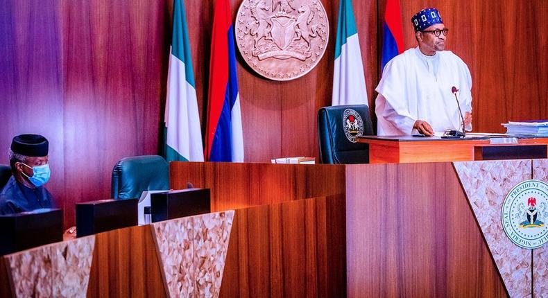 President Buhari presides over a federal executive council meeting. (Tolani Alli) 