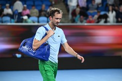 Miedwiediew ukarany za zachowanie. Z Australian Open wróci biedniejszy o 76 tys. dolarów
