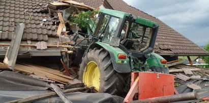 Niebywały wypadek! 11-letnia dziewczynka wjechała traktorem na dach domu! Niestety nie ma dobrych wieści...