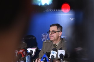 Biegli na nowo zweryfikowali nagranie smoleńskie: Gen. Błasika mógł przebywać w kokpicie samolotu