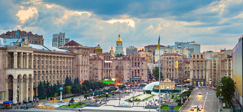 Ambasada Chin na Ukrainie: Zróbcie zapasy żywności, wody i produktów...