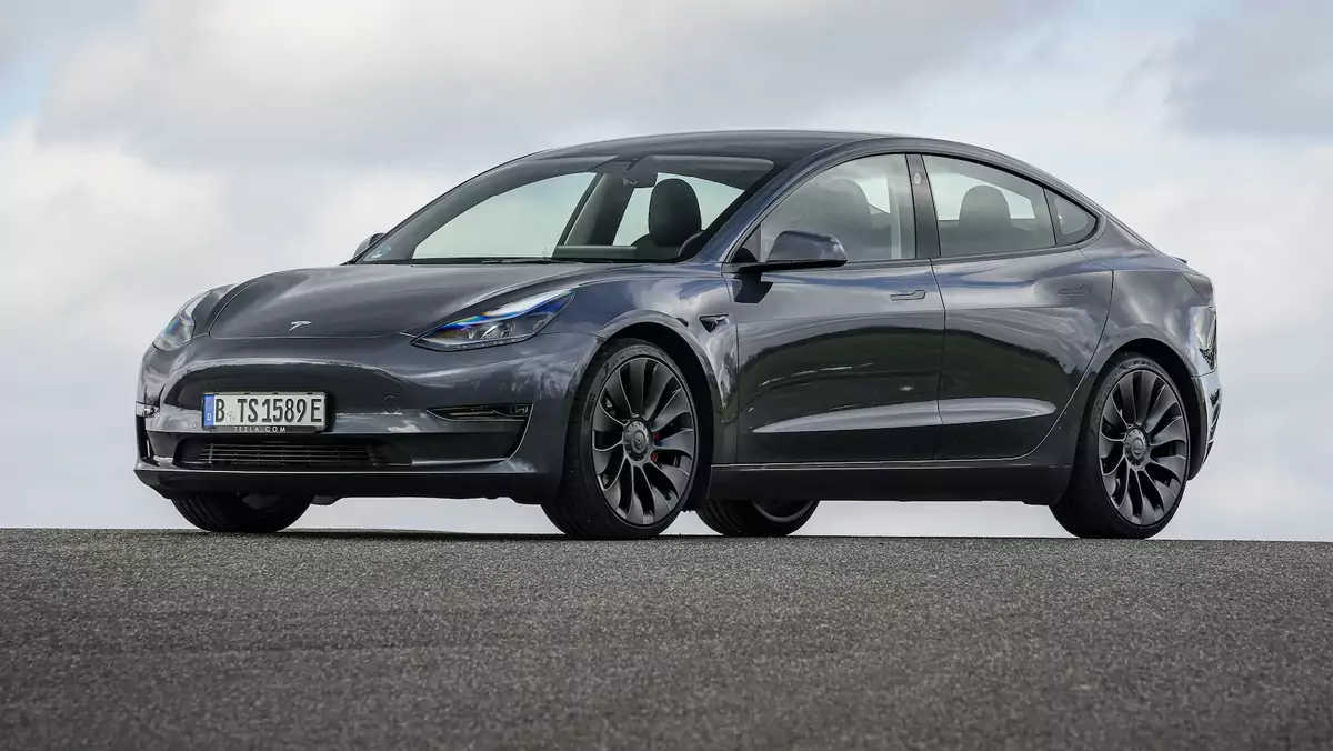 Tesla Model 3