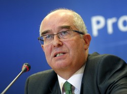 Przychodzi prokurator do prezydenta w sprawie katastrofy smoleńskiej