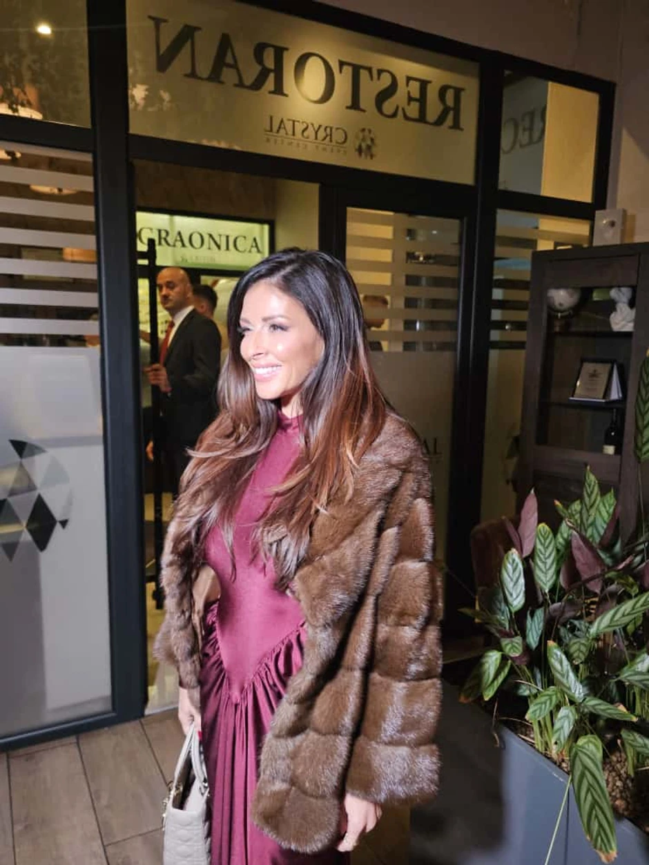 Ana Sević stigla kod Darka na proslavu