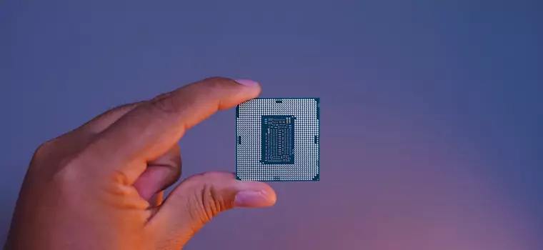 Intel przegrywa z AMD - dlaczego niebiescy utracili koronę króla wydajności CPU?