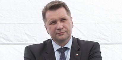 Minister Przemysław Czarnek ma pomysł na epidemię i kwarantannę w szkołach