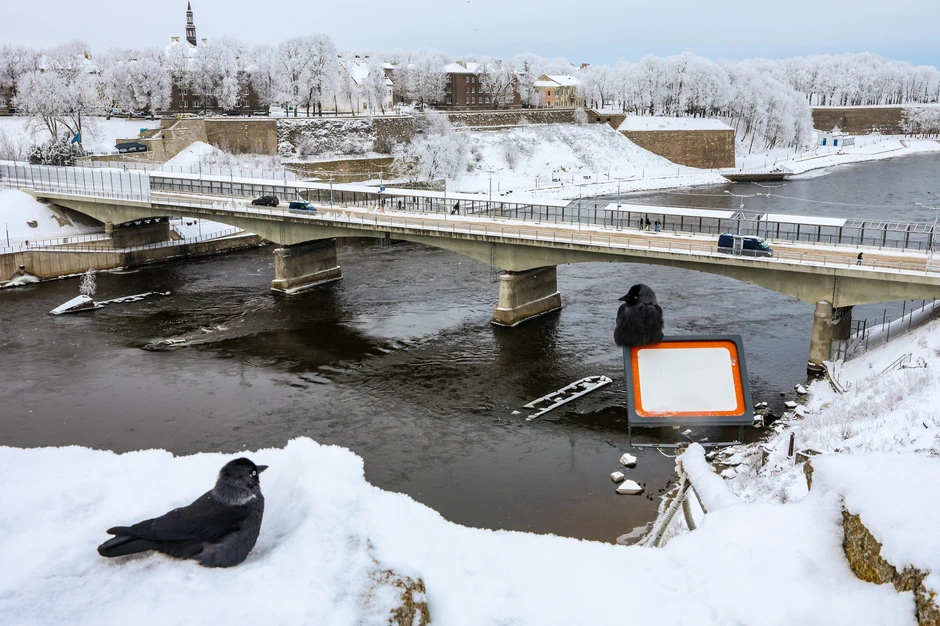 Most preko reke Narve na granici Estonije i Rusije