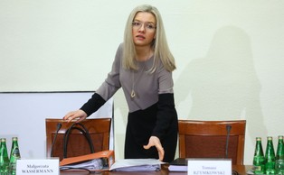 Świadek: Prokuratura okręgowa obawiała się przedwczesnych działań wobec Amber Gold