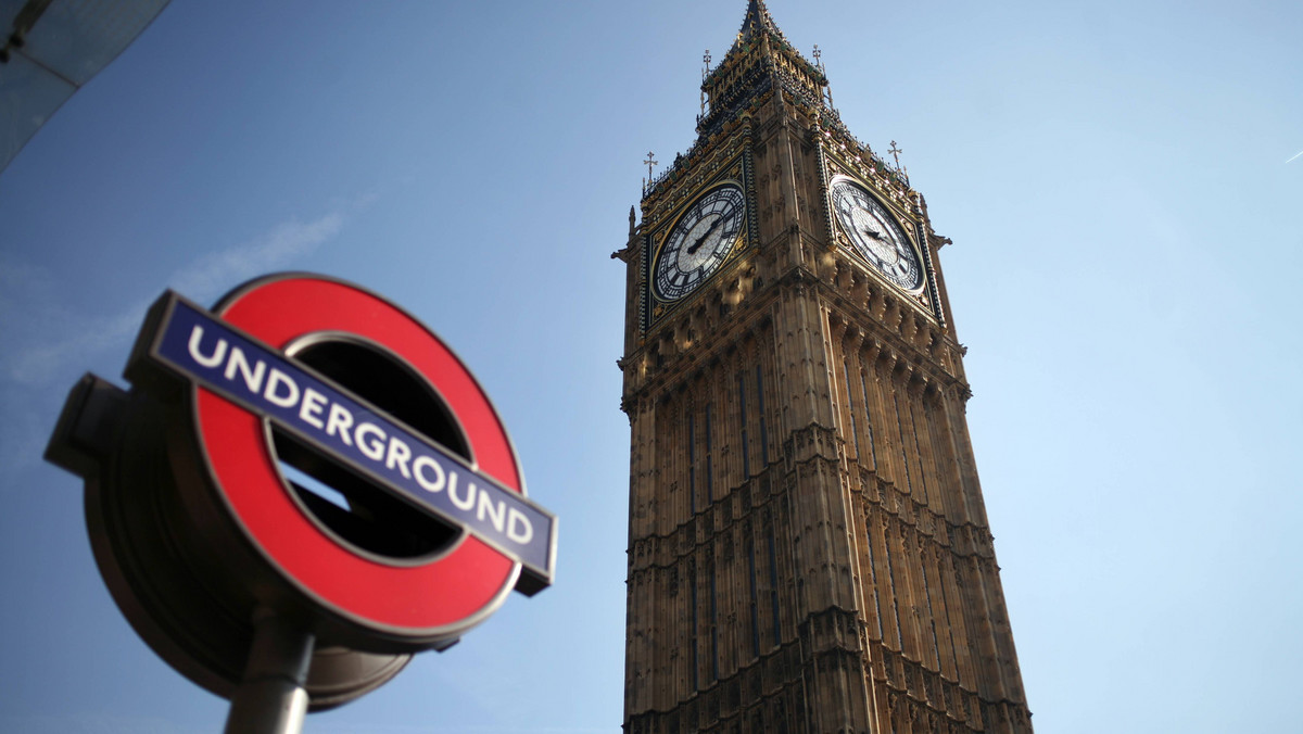 Jeszcze w maju pasażerów metra w Londynie czekają ogromne utrudnienia. A wszystko z powodu planowanego kilkunastodniowego strajku pracowników podziemnej kolei - informuje londynek.net.