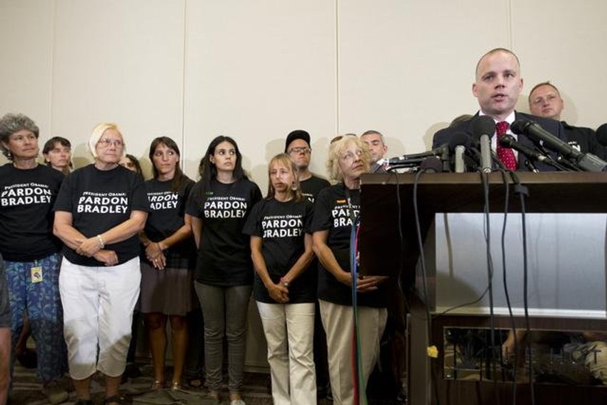 Advokat Dejvid Kumbs na konferenciji za novinare nakon izricanja presude