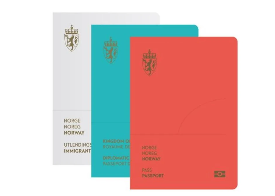 Crveni je za "obične" građane, plavi je diplomatski, dok je beli za imigrante