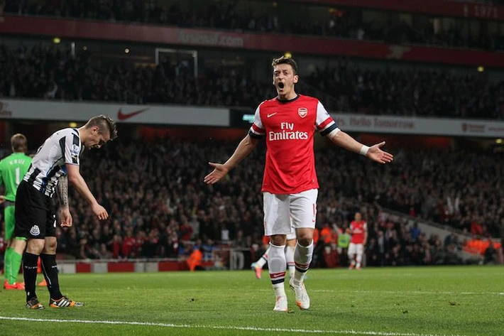 17. Mesut Oezil, Arsenal. Zarobki: 16 mln dol.