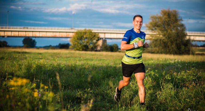 Miłośnicy biegania tym razem pokonają dystans aż 21 km! Organizatorzy przewidzieli limit czasu, który wynosi 3,5 godziny. Zawody odbędą się 2 września, o godz. 17.00.