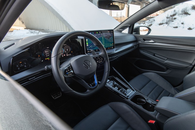 Volkswagen Golf R Black Edition