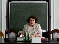 Sobecka z eurosceptykami do europarlamentu