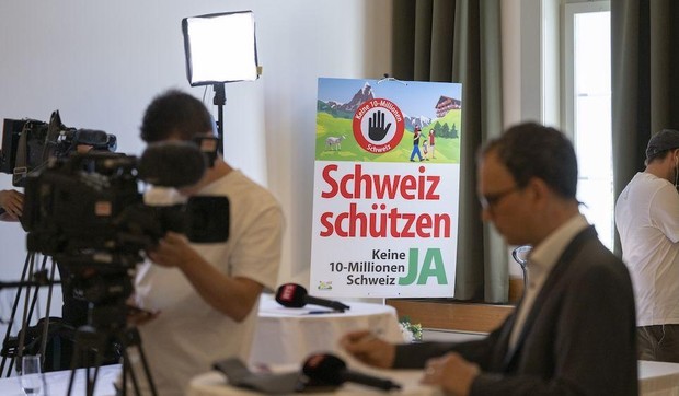 Referendum o ograničenju broja stanovnika u Švajcarskoj | Foto: EPA