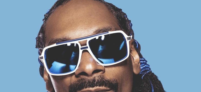 Snoop Dogg rozluźniony retro funkiem