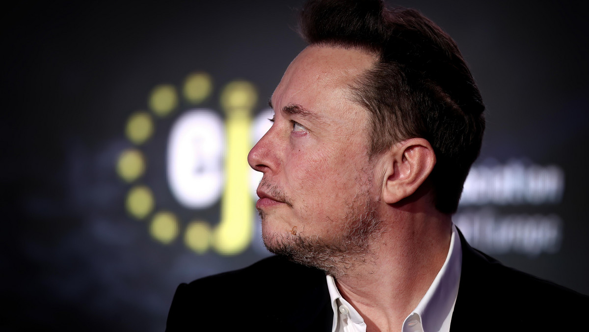 Elon Musk z tajnym kontraktem. Chodzi o budowę satelitów szpiegowskich