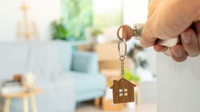 Za ile sąsiad kupił mieszkanie? Sprawdzimy to w portalu DOM