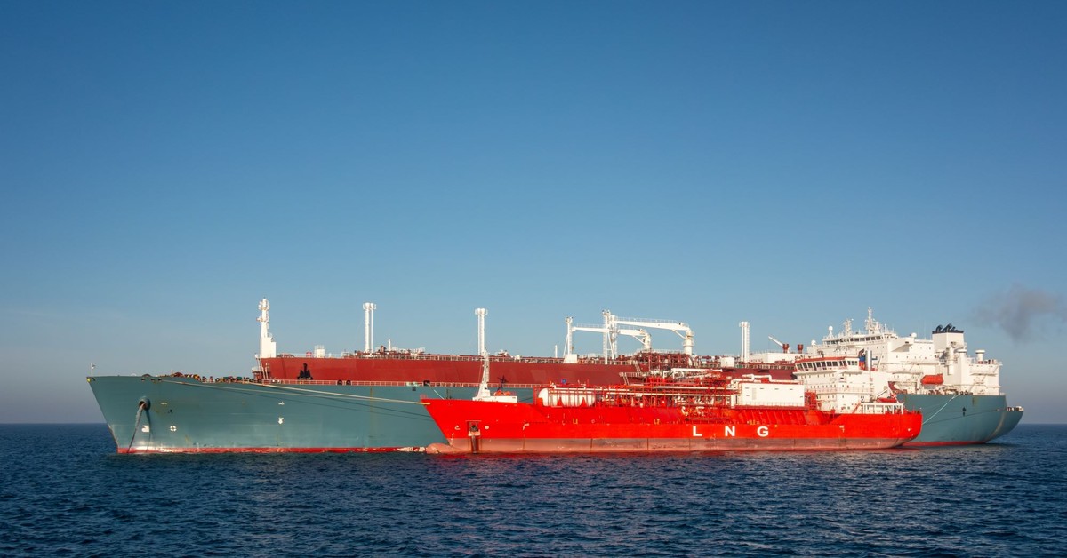 Iran liczy na pokój z USA? Rozważa czasowe wstrzymanie ruchu statków przez Ormuz