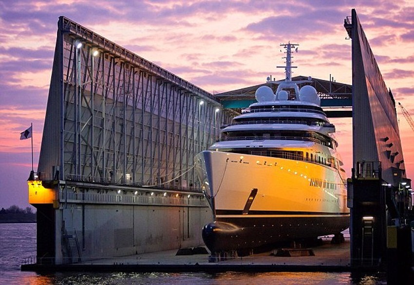 Najveća i najbrža na svetu: Superjahta "Azam"