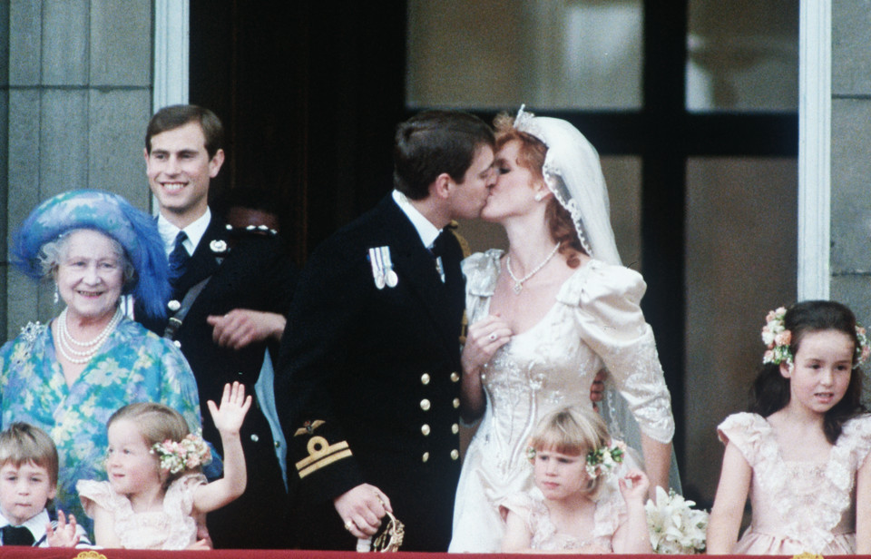 ksi-andrzej-i-sarah-ferguson-wzi-li-lub-35-lat-temu-historia