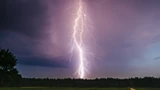 Alert, rozpętają się burze, będą trąby powietrzne. Trzeba się mieć na baczności