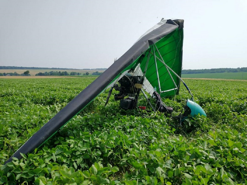 Zatrzymano ukraińskiego pilota motolotni, którą przemycał papierosy do Polski