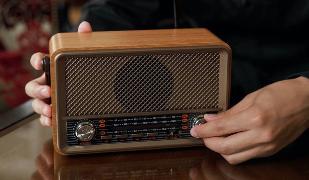 Ilustracija: radio