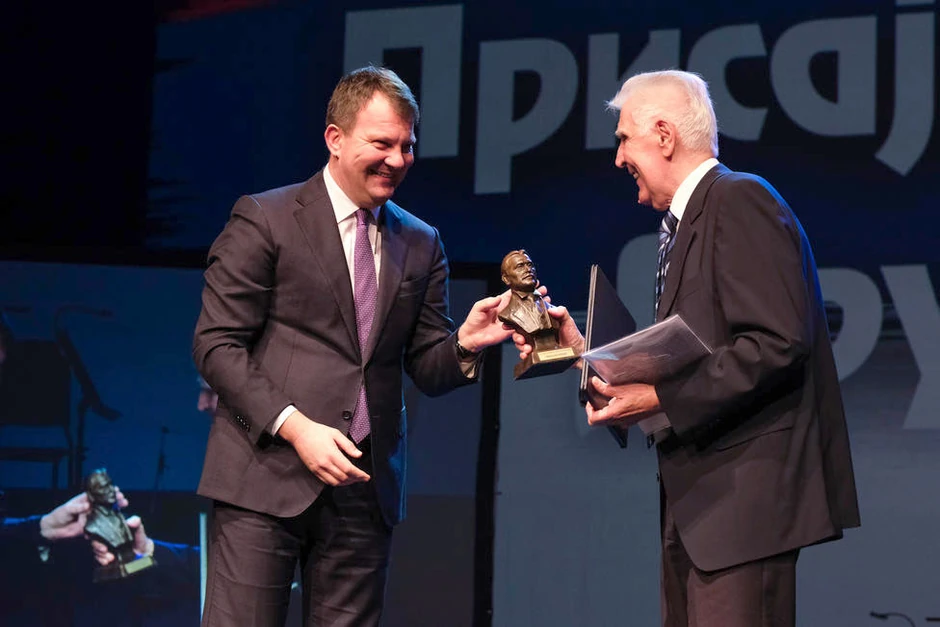 Uručenje pokrajinskih priznanja