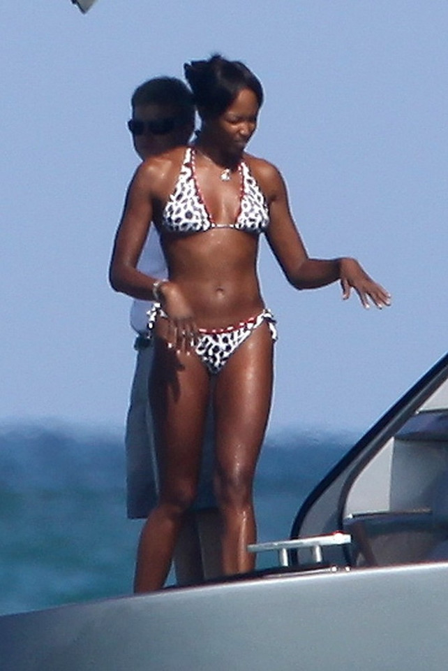 Naomi Campbell w bikini