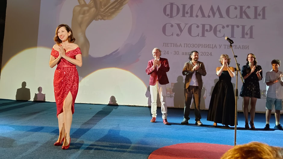 ekipa filma Ruski konzul Paulina Manov