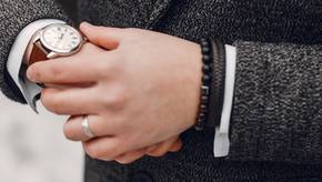 Beliebter Armschmuck für Herren aus Leder im Vergleich – stabil, bequem & schick