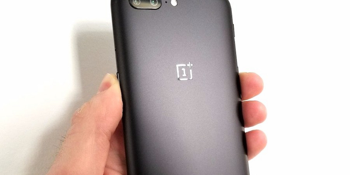 Nowy smartfon OnePlus 5