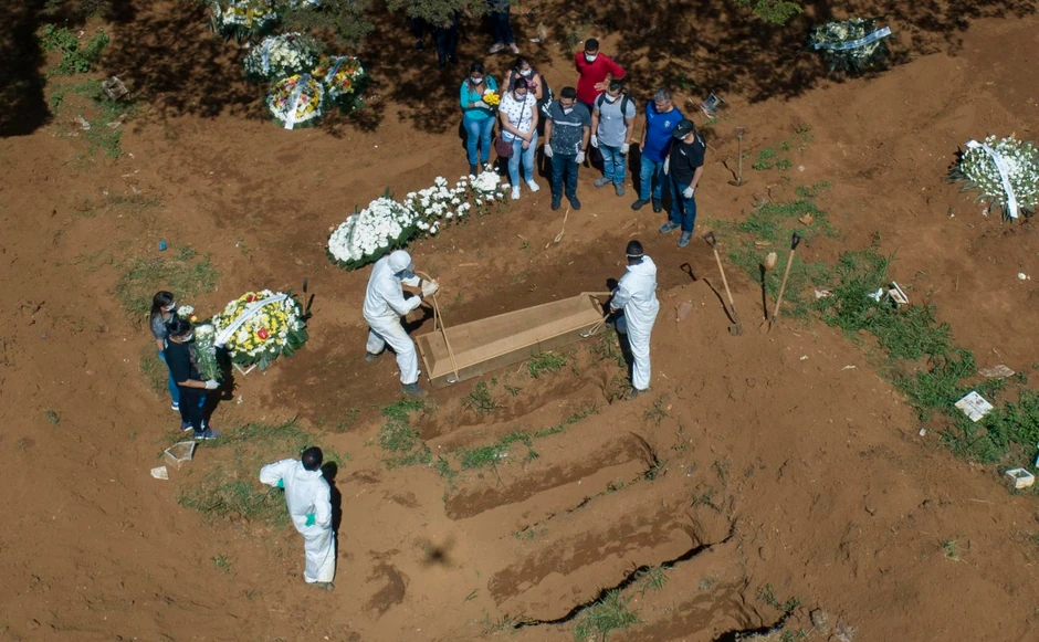 Sahrane preminulih od korone u Brazilu