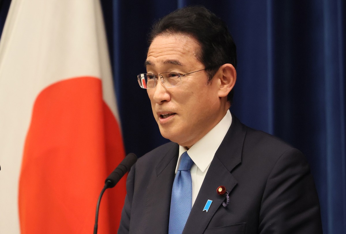 Fumio Kishida