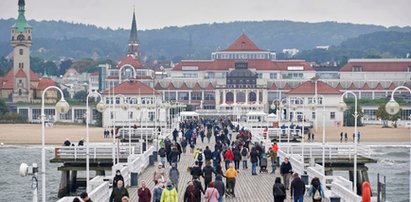 Pogoda IMGW na początek majówki. "Z jednej strony front i deszcz, a z drugiej cieplej"