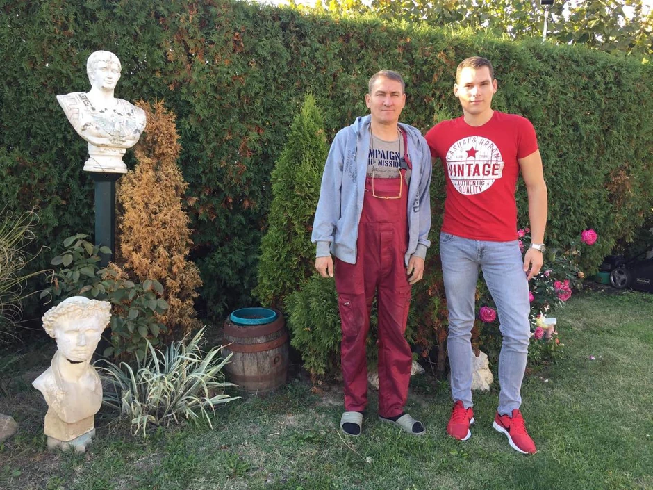 Miloš Damnjanović i njegov otac Nenad 