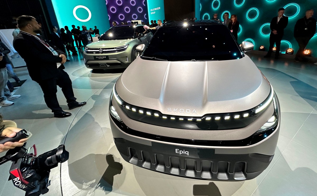 Nowa Skoda Epiq w matowym kolorze kaszmiru i na 21-calowych kołach wjeżdża do świata SUV-ów. Cena namiesza