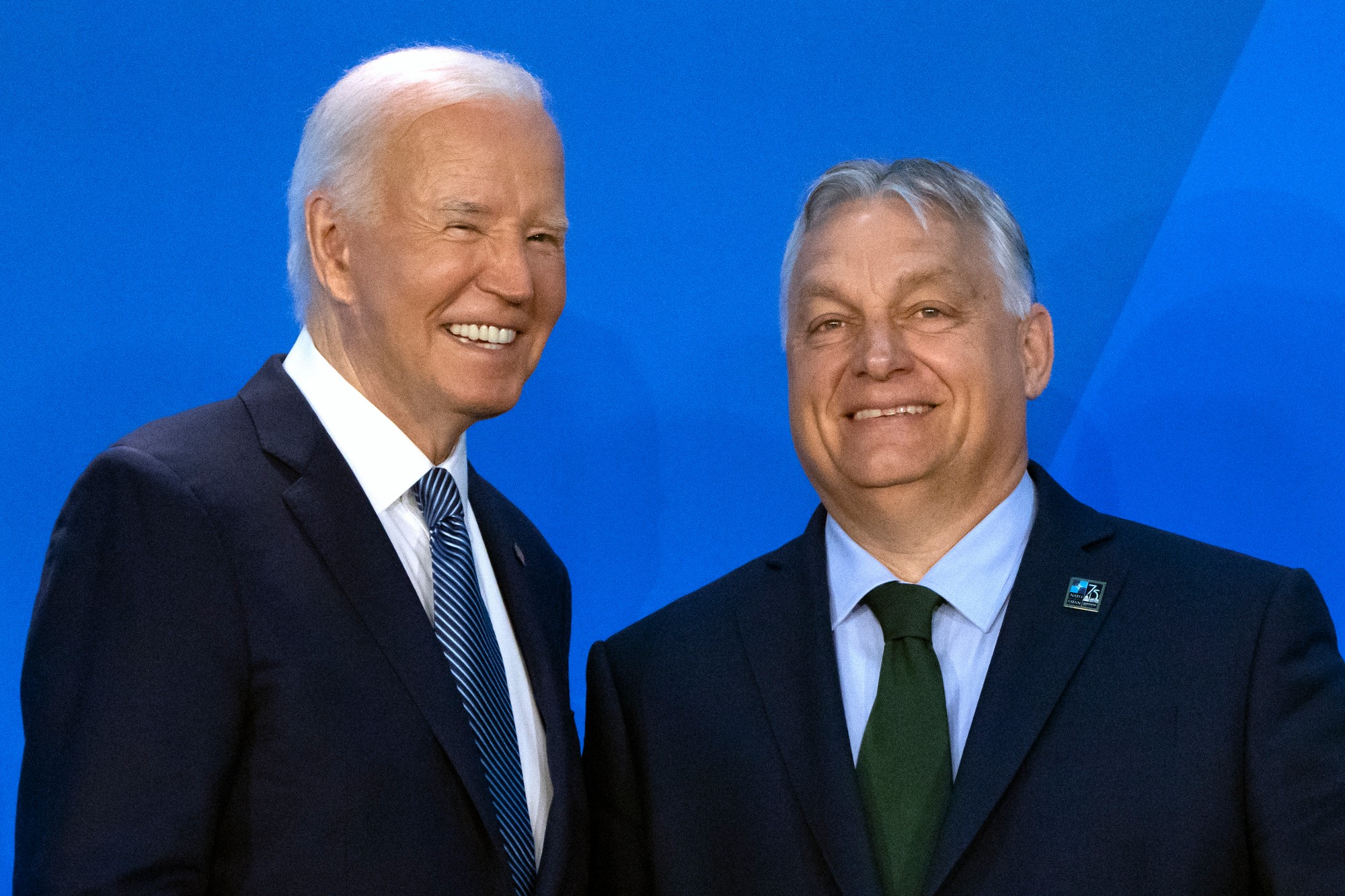 Maďarský premiér Viktor Orbán a prezident USA Biden vo Washingtone.