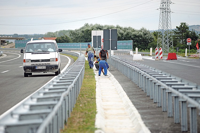 Finalni radovi izvode se na novim deonicama pred svečano otvaranje u nedelju