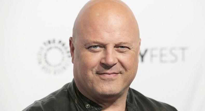 Michael Chiklis is  Gotham City's latest Police Department Captain by the name Nathaniel Barnes. 