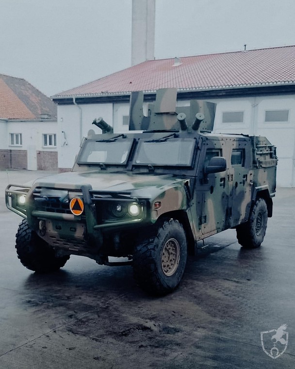 Lekki pojazd rozpoznawczy 4x4 Legwan, to spolonizowany koreański KLTV. Wozy zastąpią sławetne Honkery.